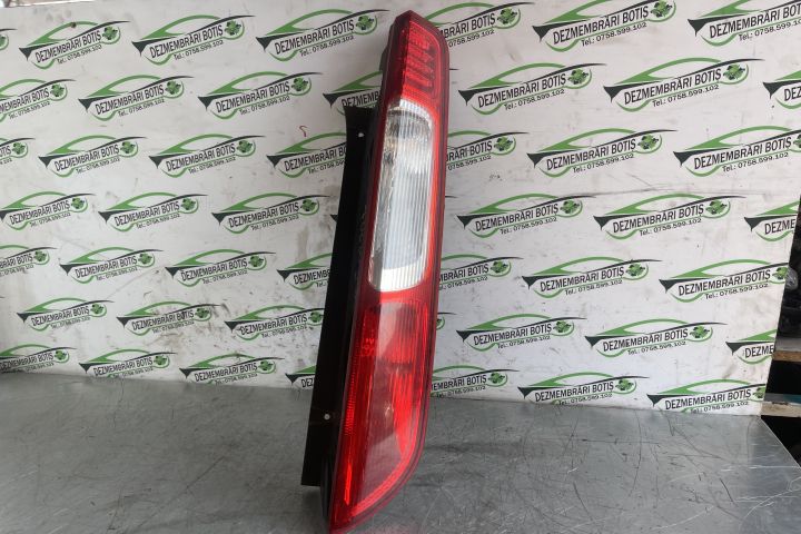Lampa / Tripla stop dreapta pe aripa 4M5113404A / 4M51-13404-A Ford F