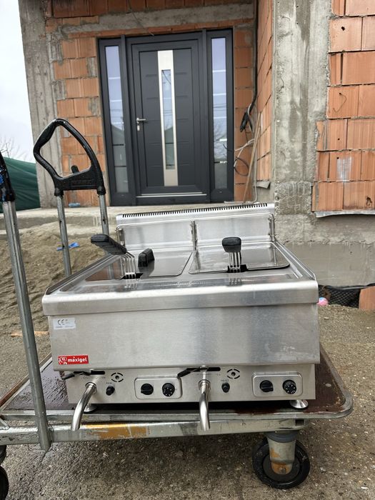 Fripteuza profesionala pe gaz