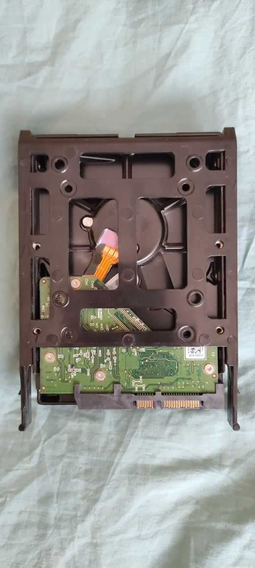 Hard 1 Tera HDD pentru PC