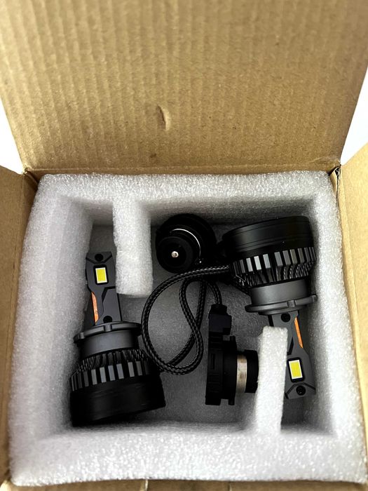LED D2S крушки за фарове ЛЕД Д2С
