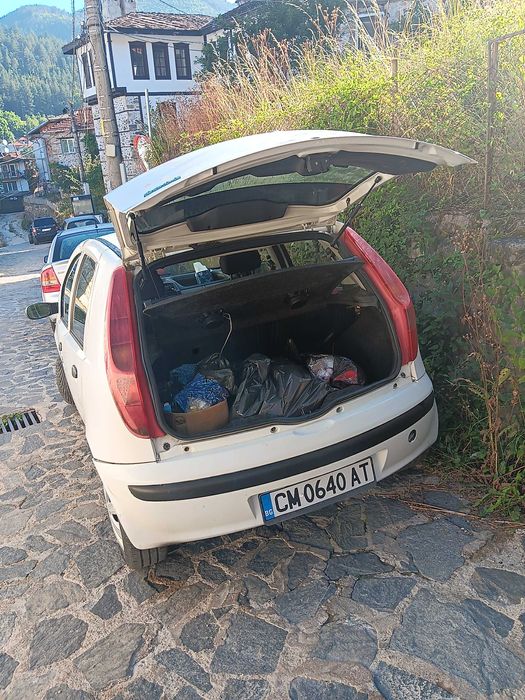 Продава се !Всичко платено !Автомобила се кара всеки ден !