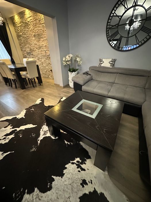 Трапезарна и холна маси с 6 бр. столове