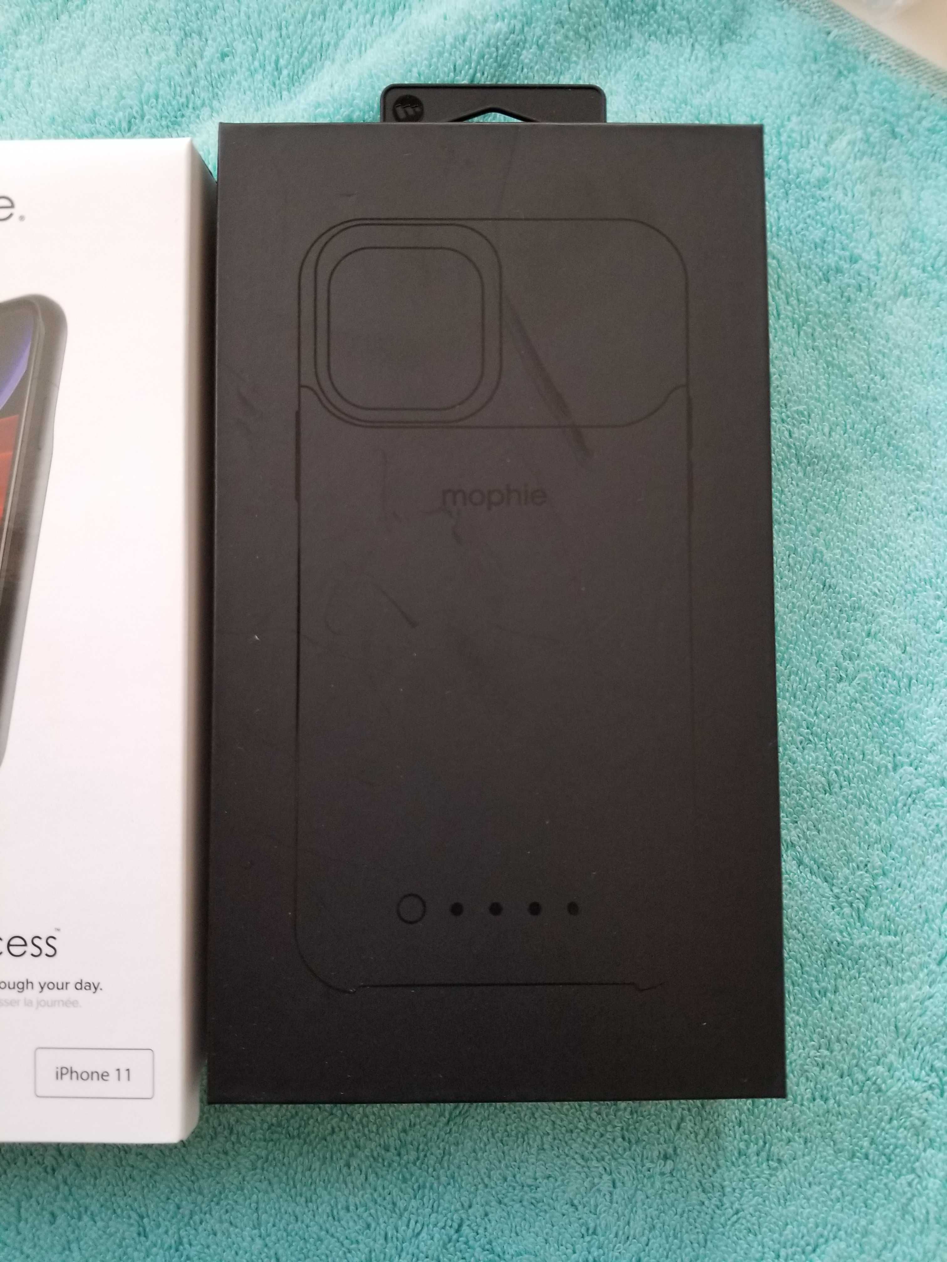 Калъф с вградена батерия," Mophie "за iPhone 11, 2000 mAh, черен