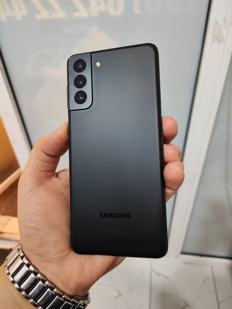 Samsung Galaxy S21 Plus 5G 8/256 GB 120 GHz ideal Black toza