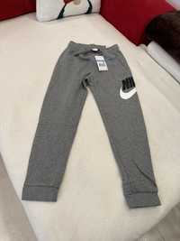 Pantaloni nike bumbac de copii