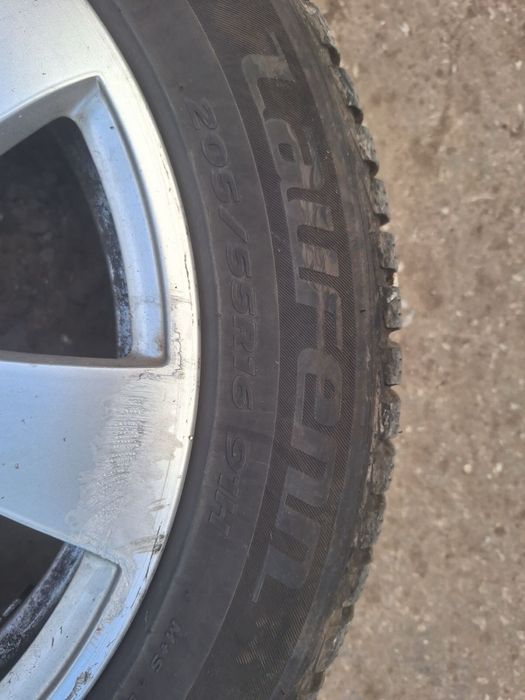 Гуми 16’’ без джантите