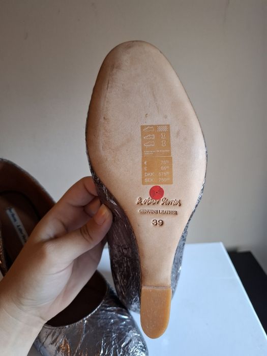 Pantofi &otherstories