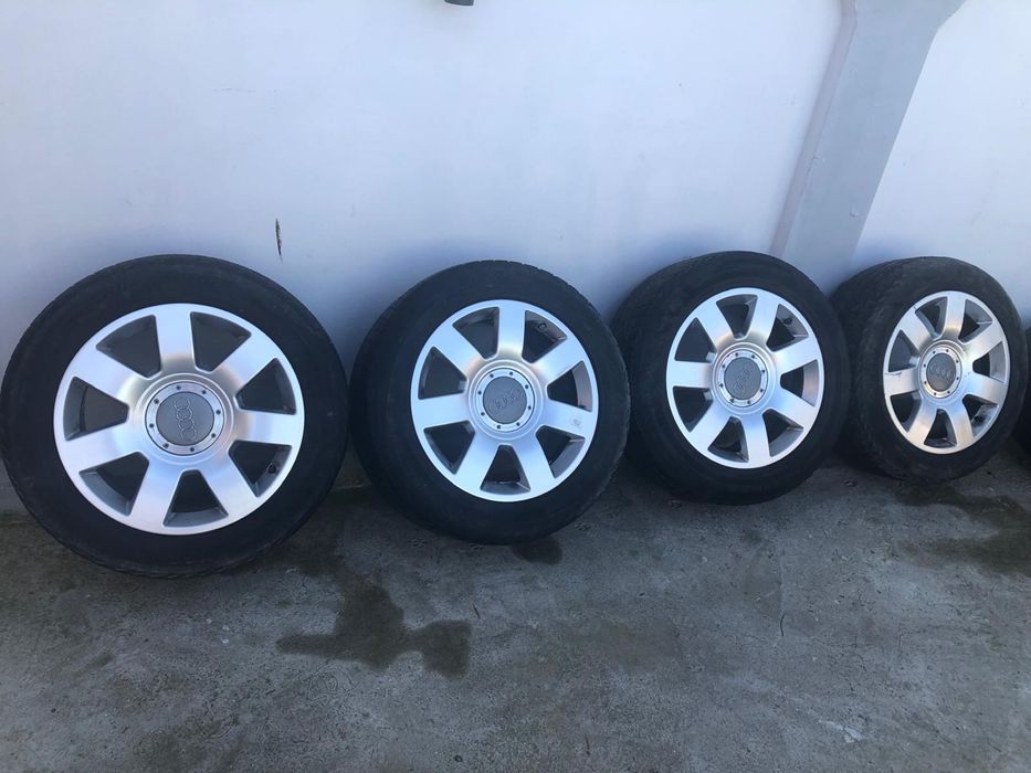 Jante audi a8 R17 cu anvelope iarna 235 55 17