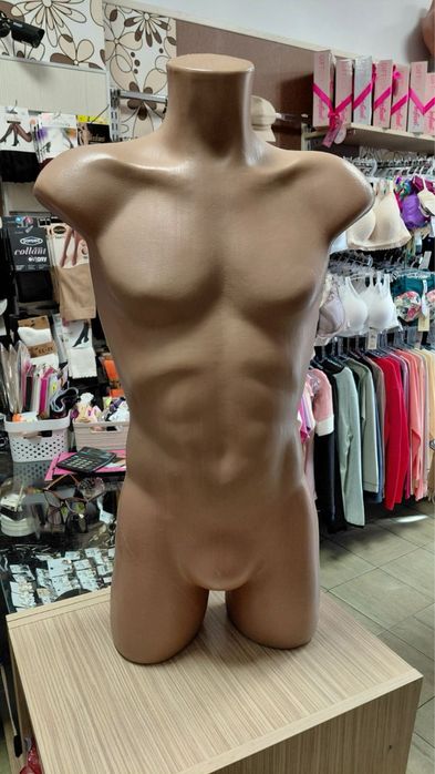 Манекени/Стояща стойка