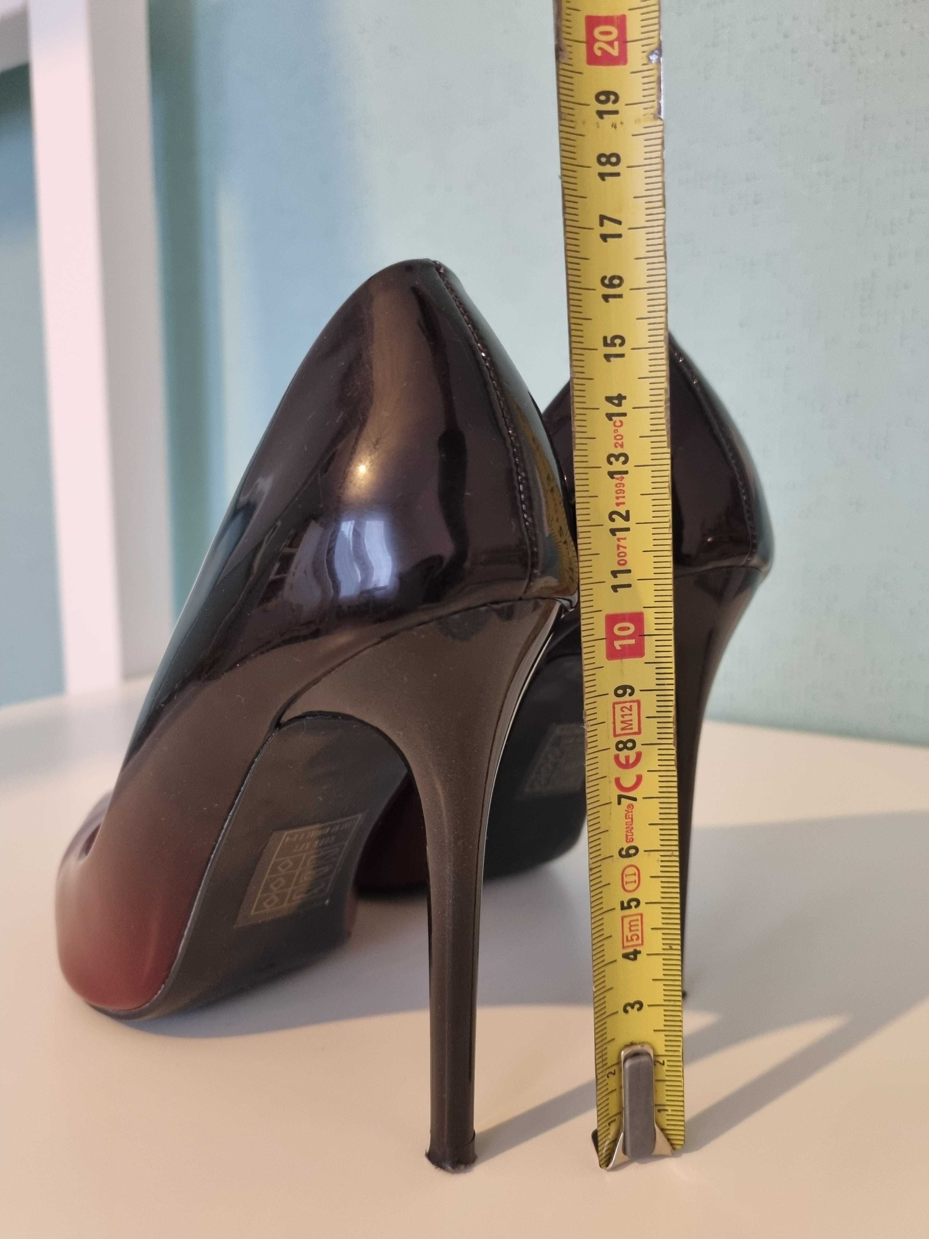 Pantofi stiletto cu toc subtire, 37
