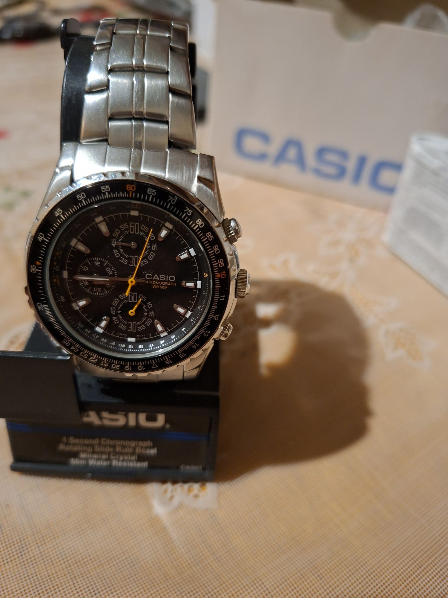 Часы CASIO хронограф. Оригинал Япония.
