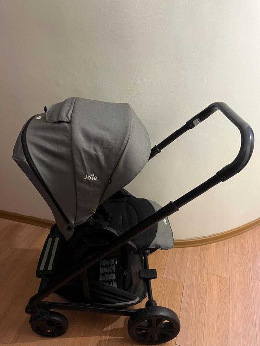 Коляска прогулочная