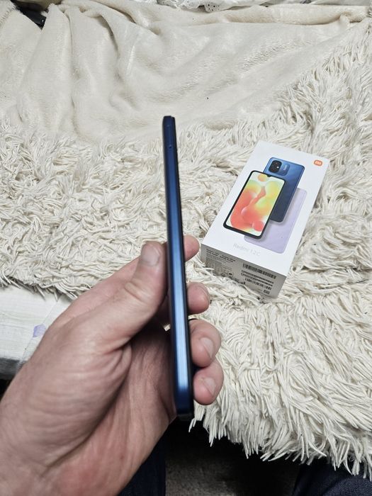Продам Redmi 12C