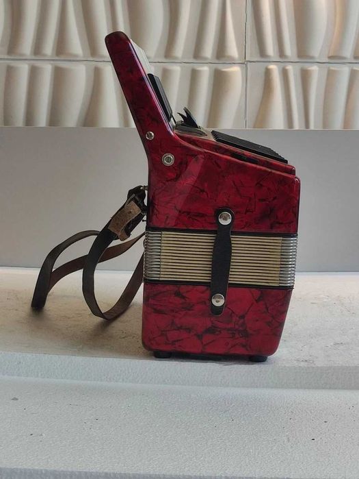 Акордеон Велтмайстер Стела 60 баса