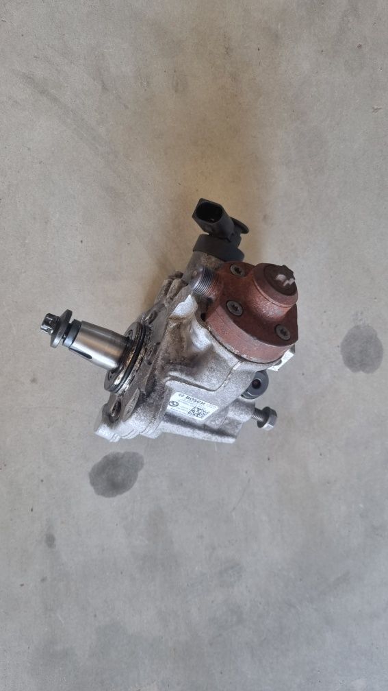 Pompa injectie bmw f10 2.0 diesel pompa inalte bmw f10 2.0diesel euro5