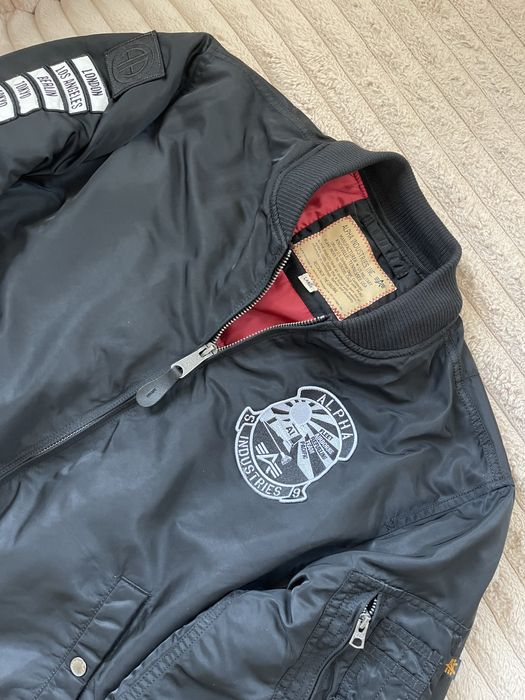 Alpha Industries великолепно яке