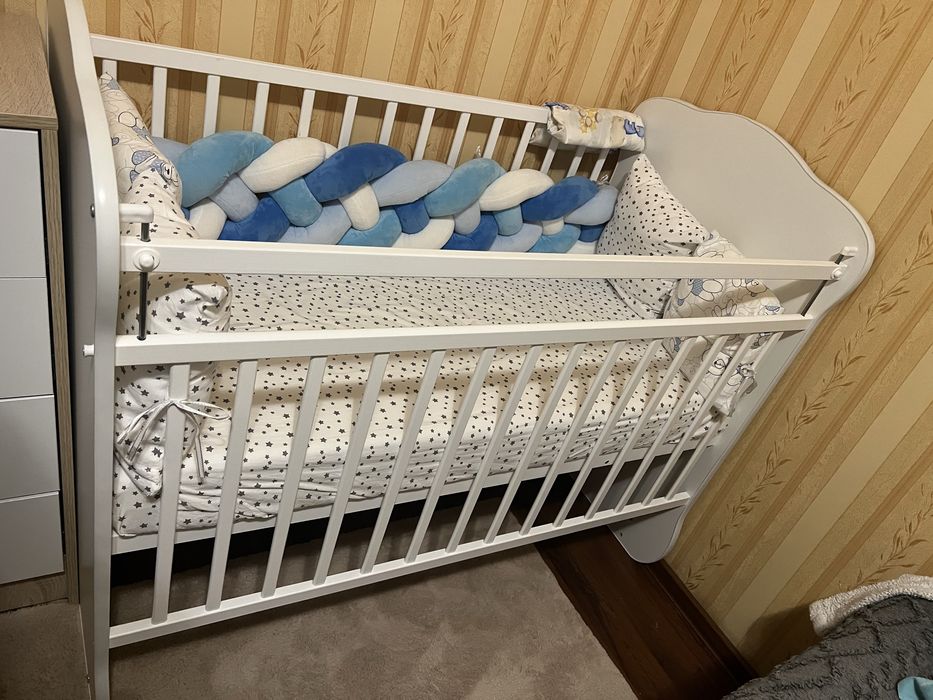 Манеж с матрасом