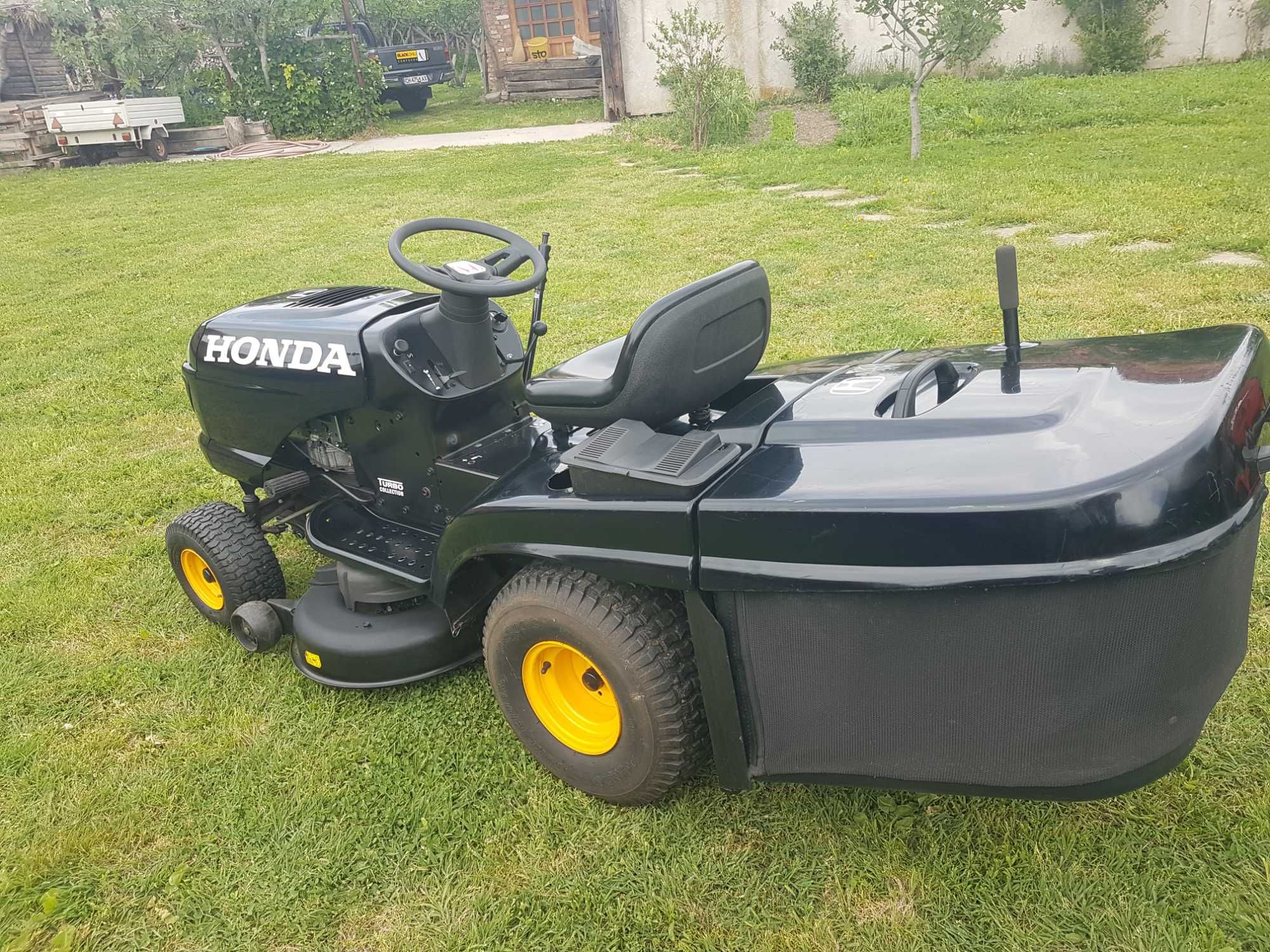 Тракторна косачка Honda 14hp  на 30 часа