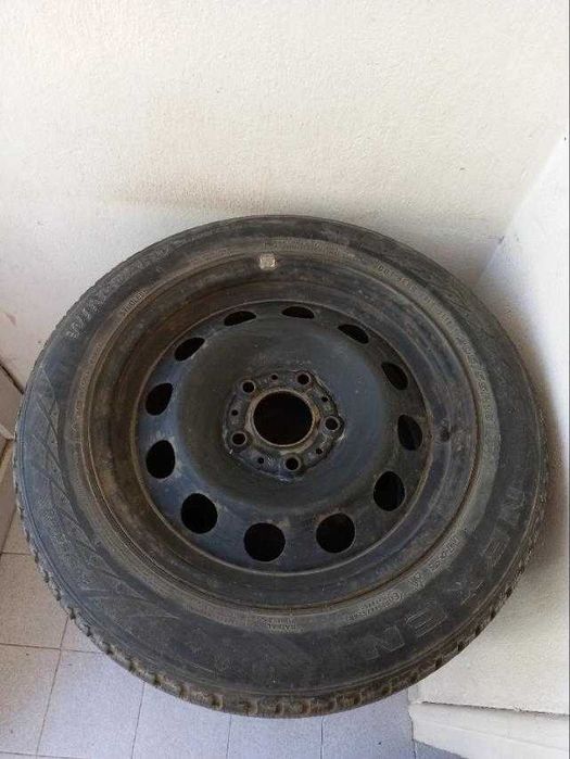 5 броя зимни гуми NEXEN с джанти за BMW 320-  E 46.