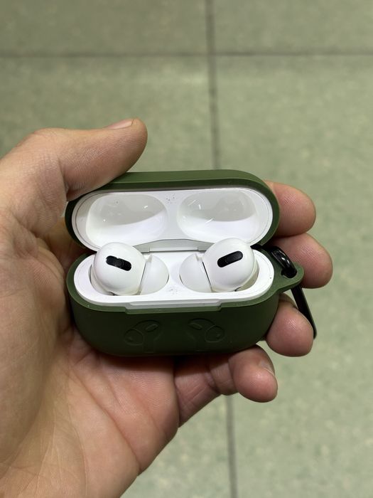Наушник Apple AirPods Pro