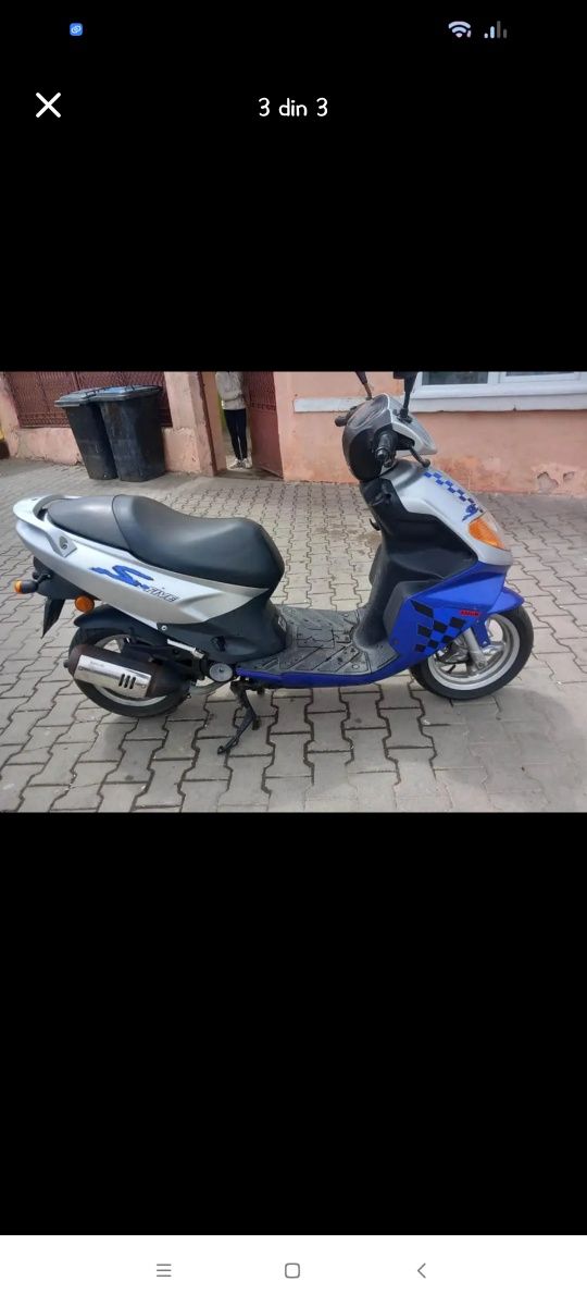 Vând  scuter Daelim