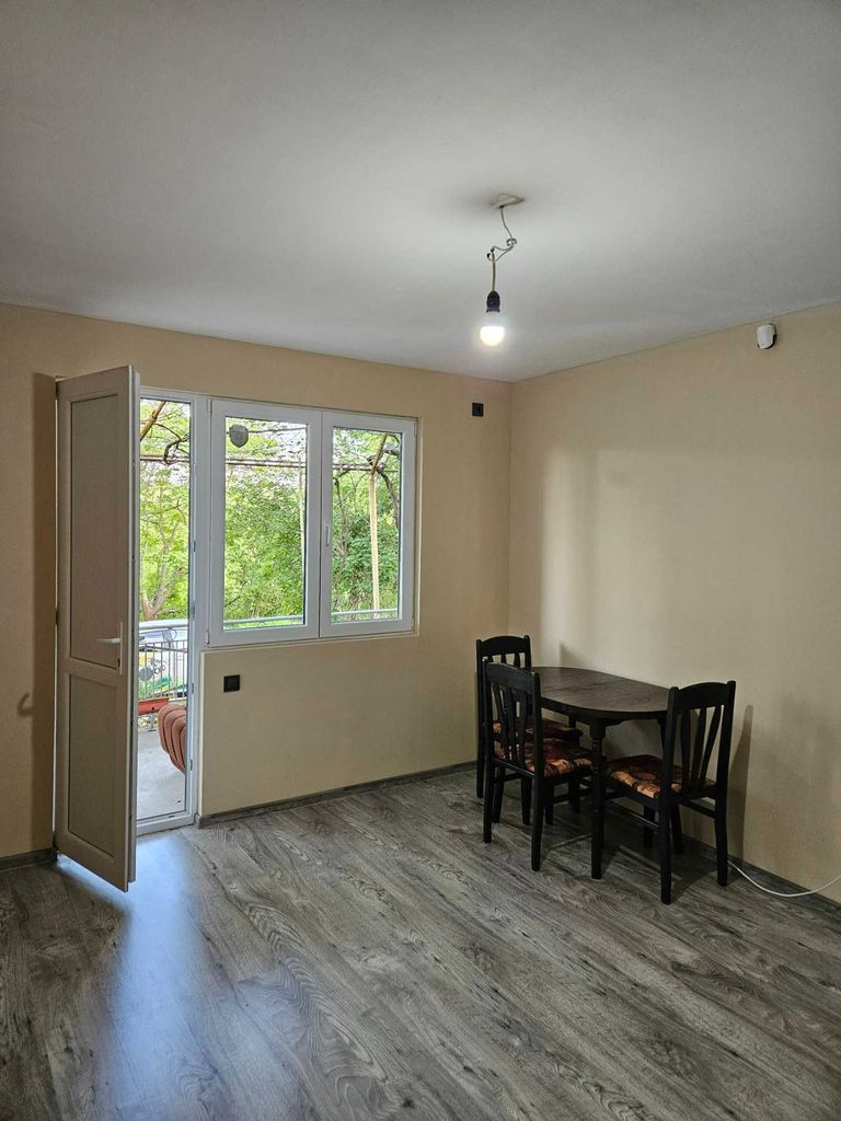 Продава се Къща в Плевен, Дружба 4 - 33 кв.м за 1394 €/кв.м - Снимка #4
