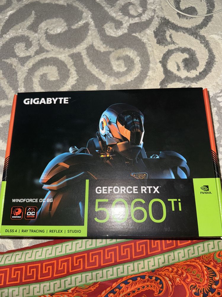 Gigabyte 5060 ti 8 гб памяти новая