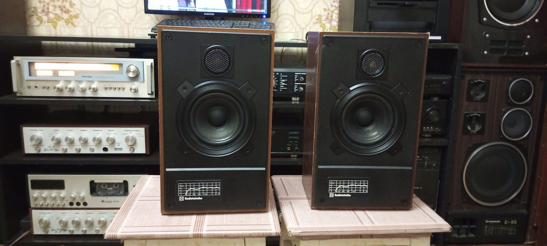 Продаю колонки с 30 Radiotehnika