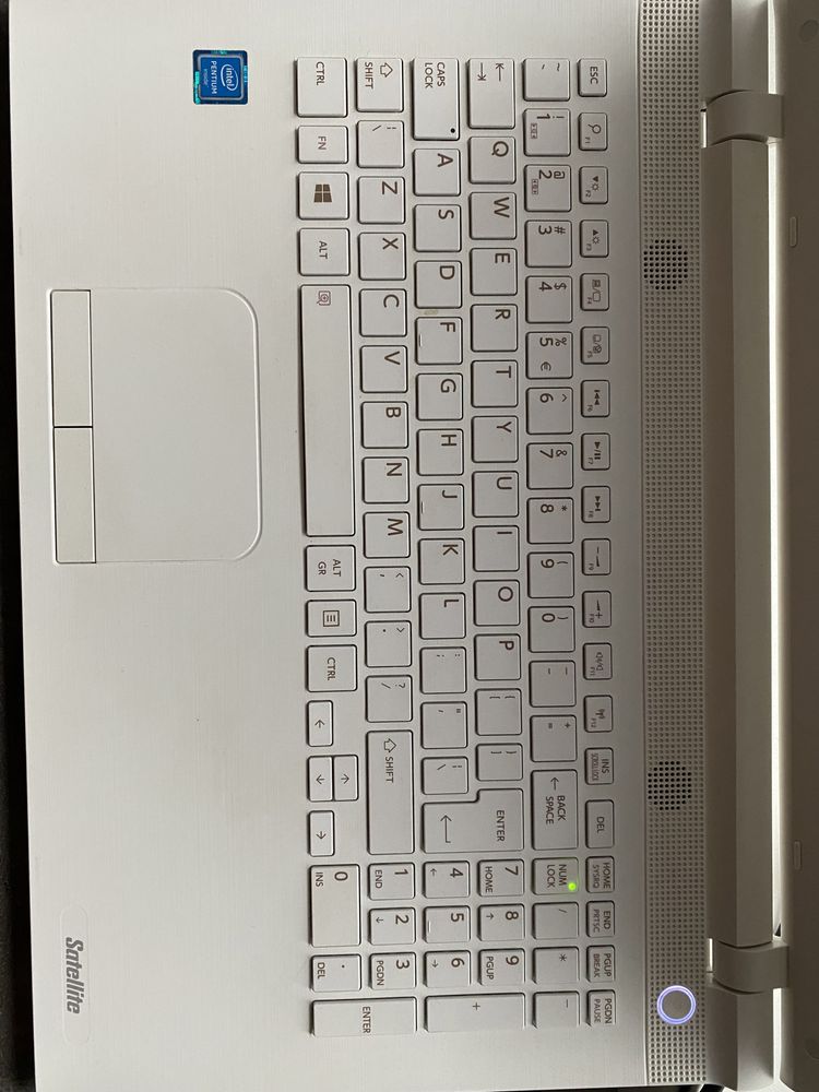 Laptop Toshiba Satellite 4.00GB RAM