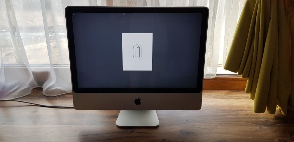 Apple iMac 24" 2.8 Core 2 Extreme 2GB 320GB HDD Model A1225 (EMC 2134)