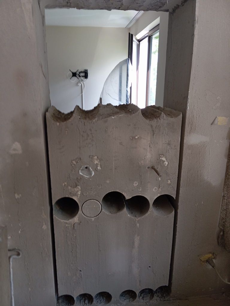 Taiere pereti beton balcon, etc,  gaura hota, slit pereți /pardoseli