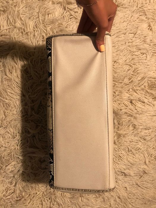 Елегантна дамска Чанта roccobarocco