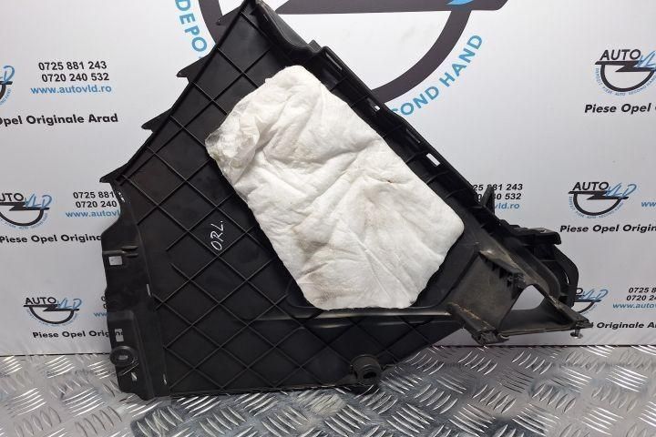 Ornament plastic consola centrala Chevrolet Orlando J309