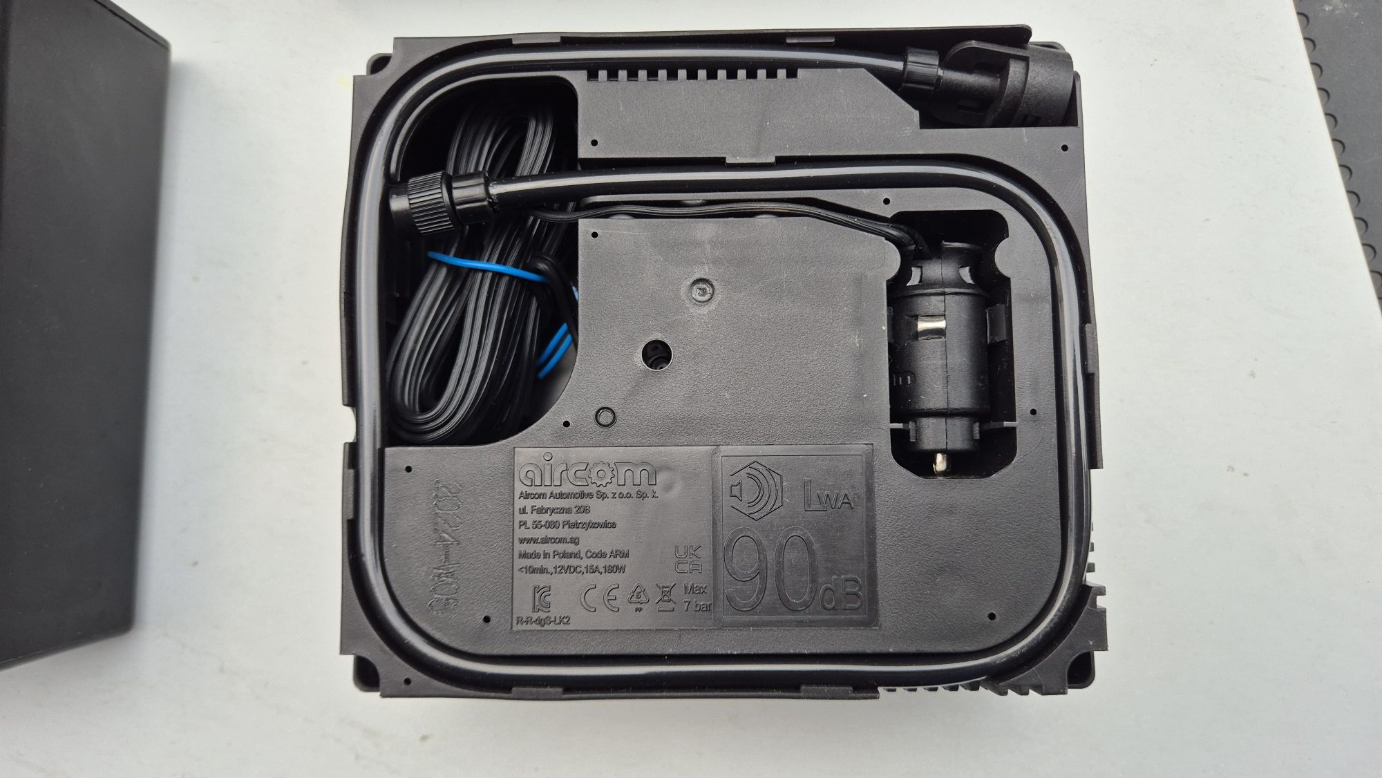 Оригинален НОВ компресор за гуми Мерцедес  180w Mercedes