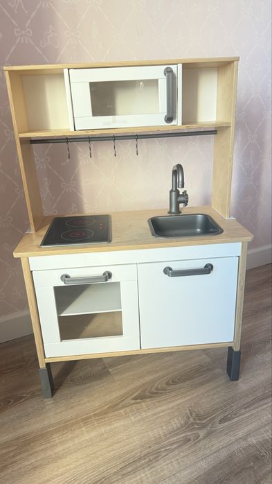 Детская кухня ИКЕА в хорошем состоянии