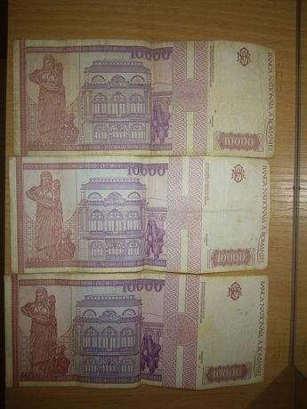 Vând 3 bancnote 10000 lei
