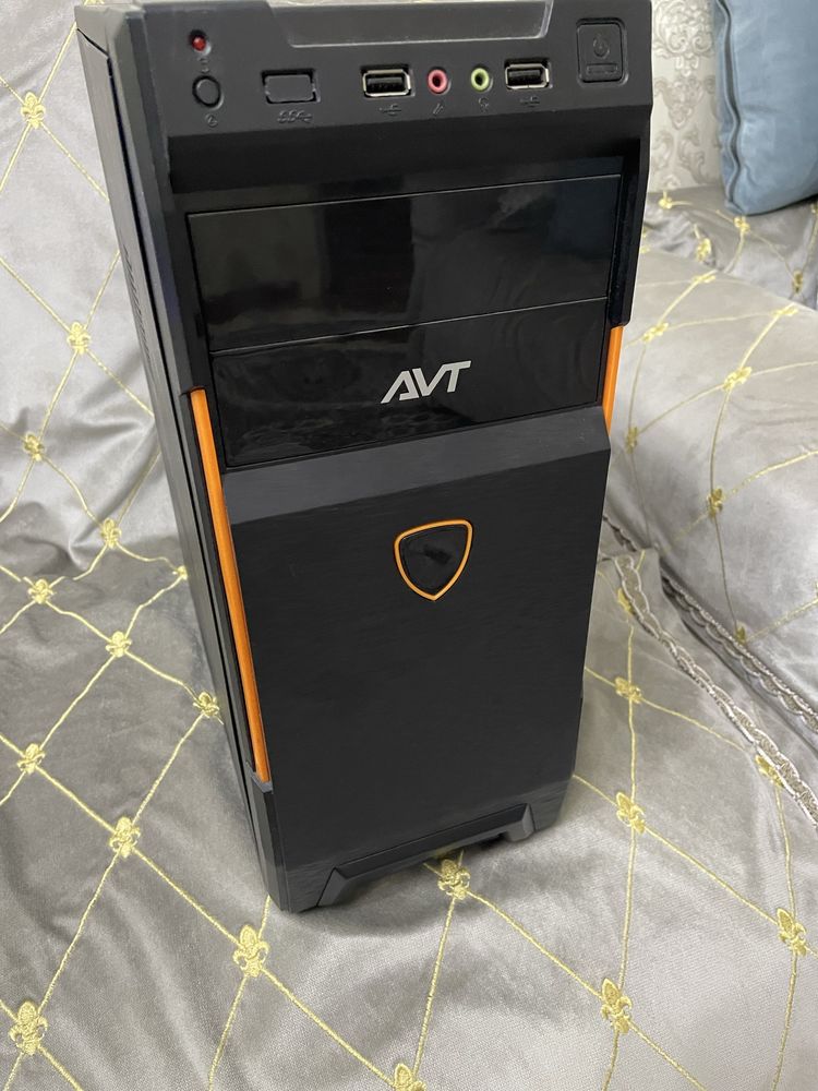 Материнская плата Gigabyte GA-H97-HD3, процессор i5-4460, ОЗУ 16gb