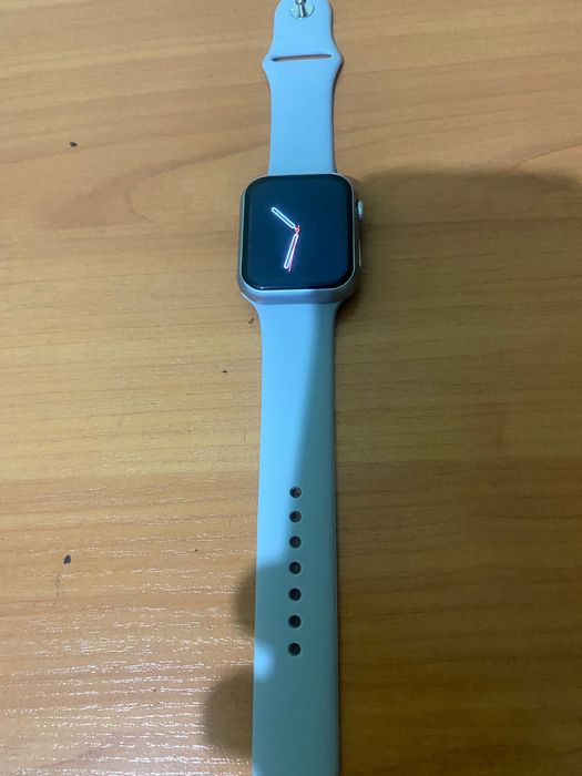 Часы отличные мужские