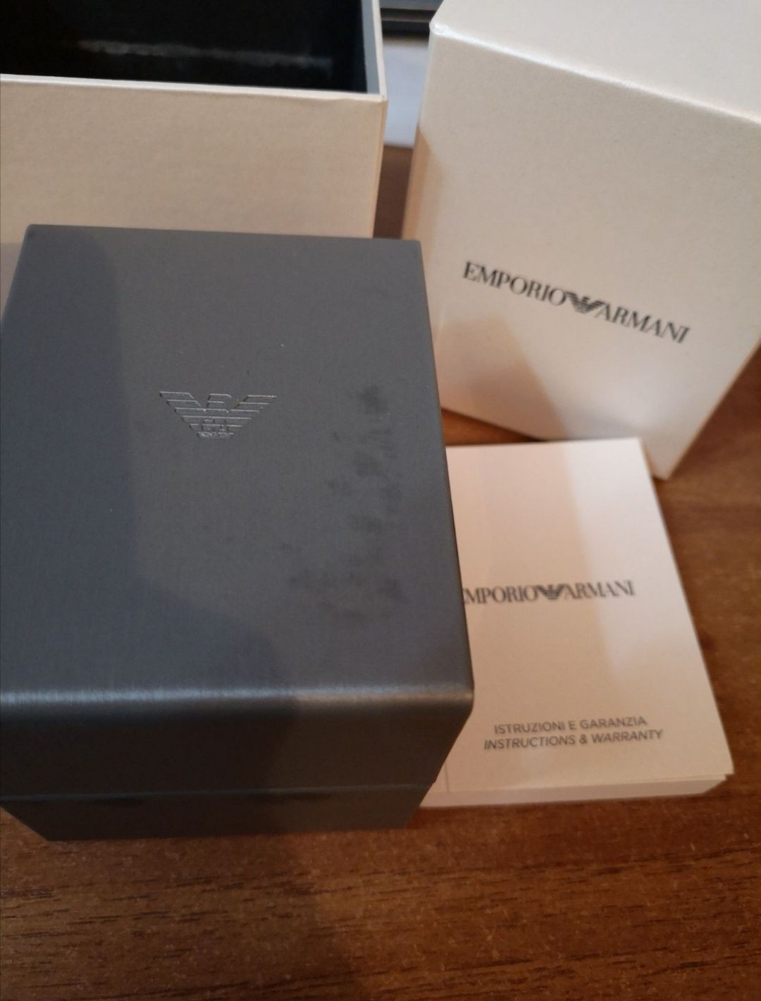 Ceas Emporio Armani nou, sigilat - schimb cu telefon nou Oppo Samsung