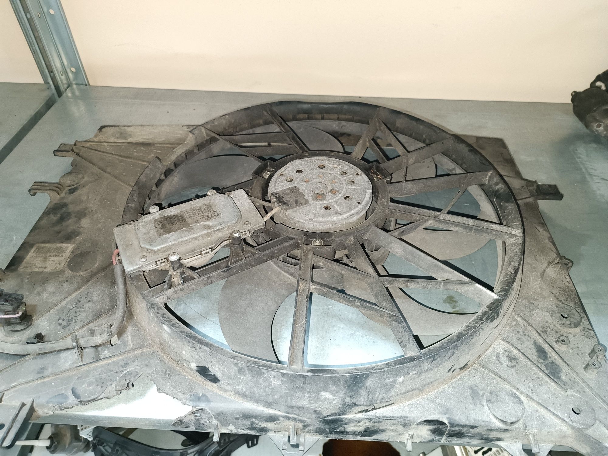 Охлаждаща перка за радиатор на Volvo XC70, 2.4T, 2001g