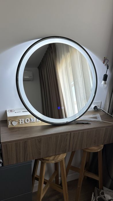Oglinda led dezaburire rama neagra 70cm
