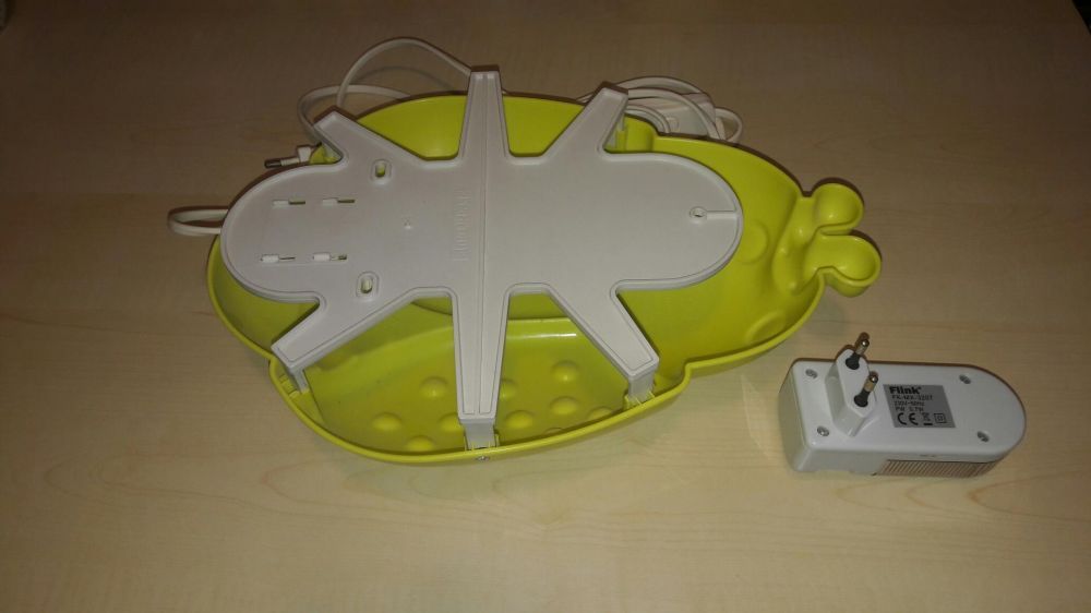 2 corpuri de iluminat camera copii