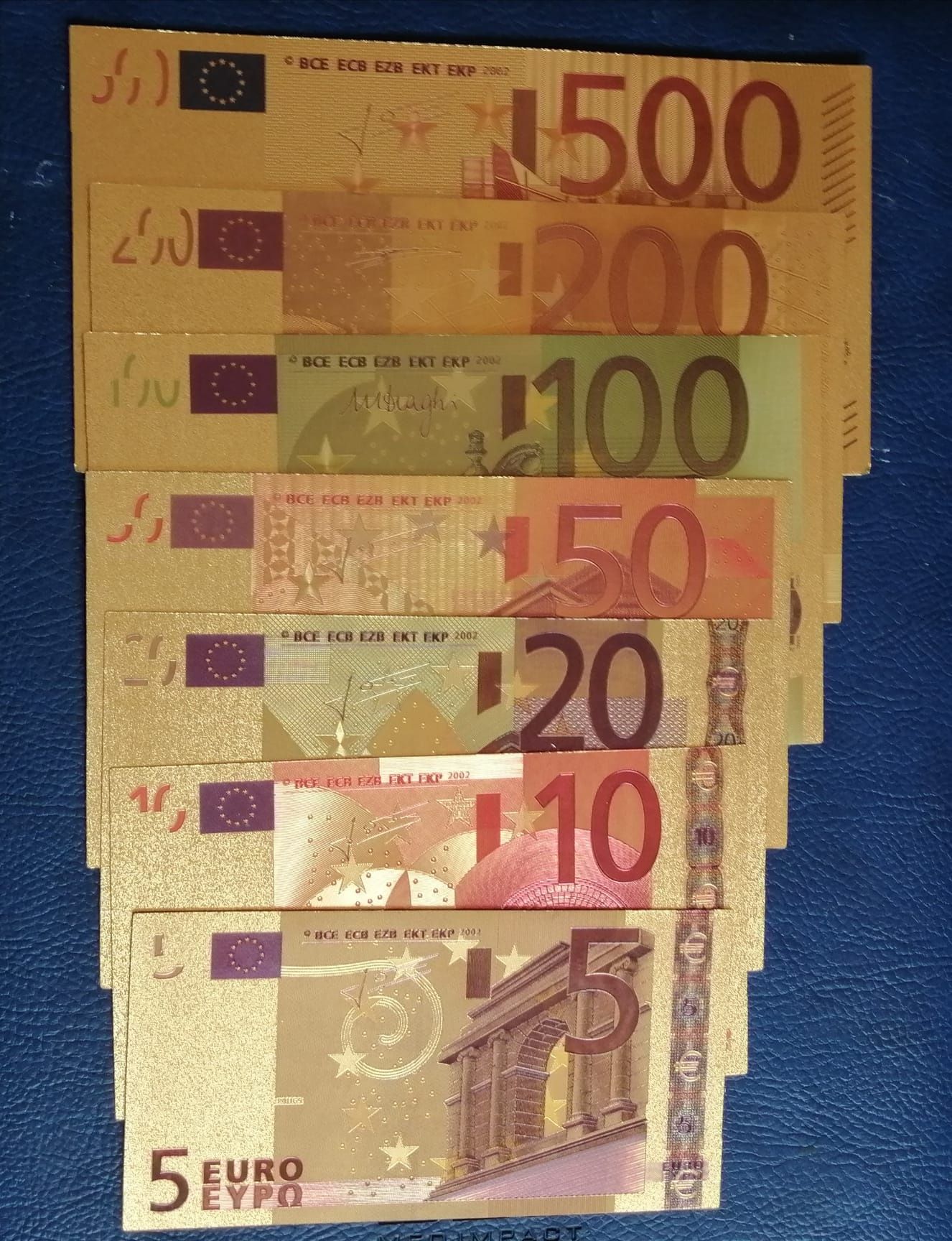 Set bancnote euro fantezie placate cu aur