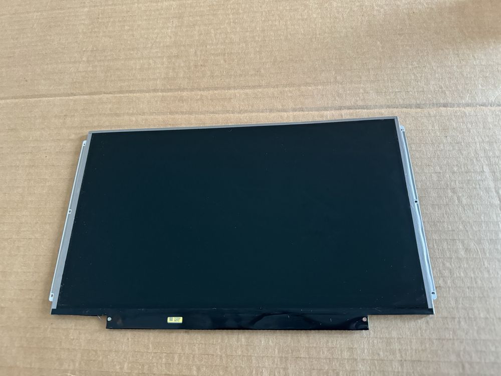 Матрица Слим 13.3" LTN133AT32 30-pin  Матрица SLIM / Дисплей за лаптоп