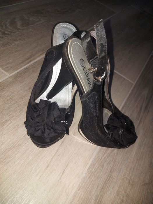 Sandale 37 f frunoase