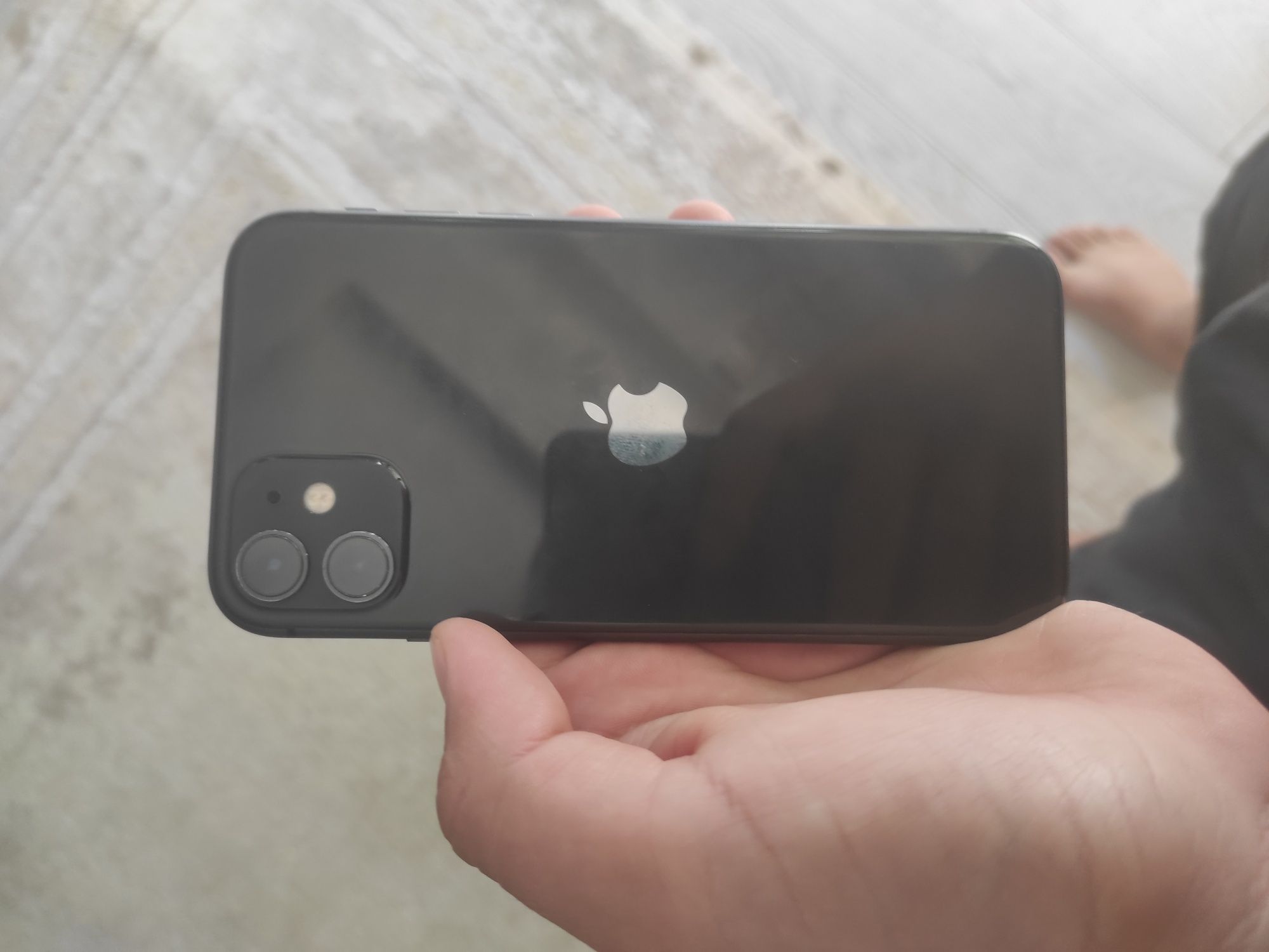 Ayfon 11 83% iphone 11