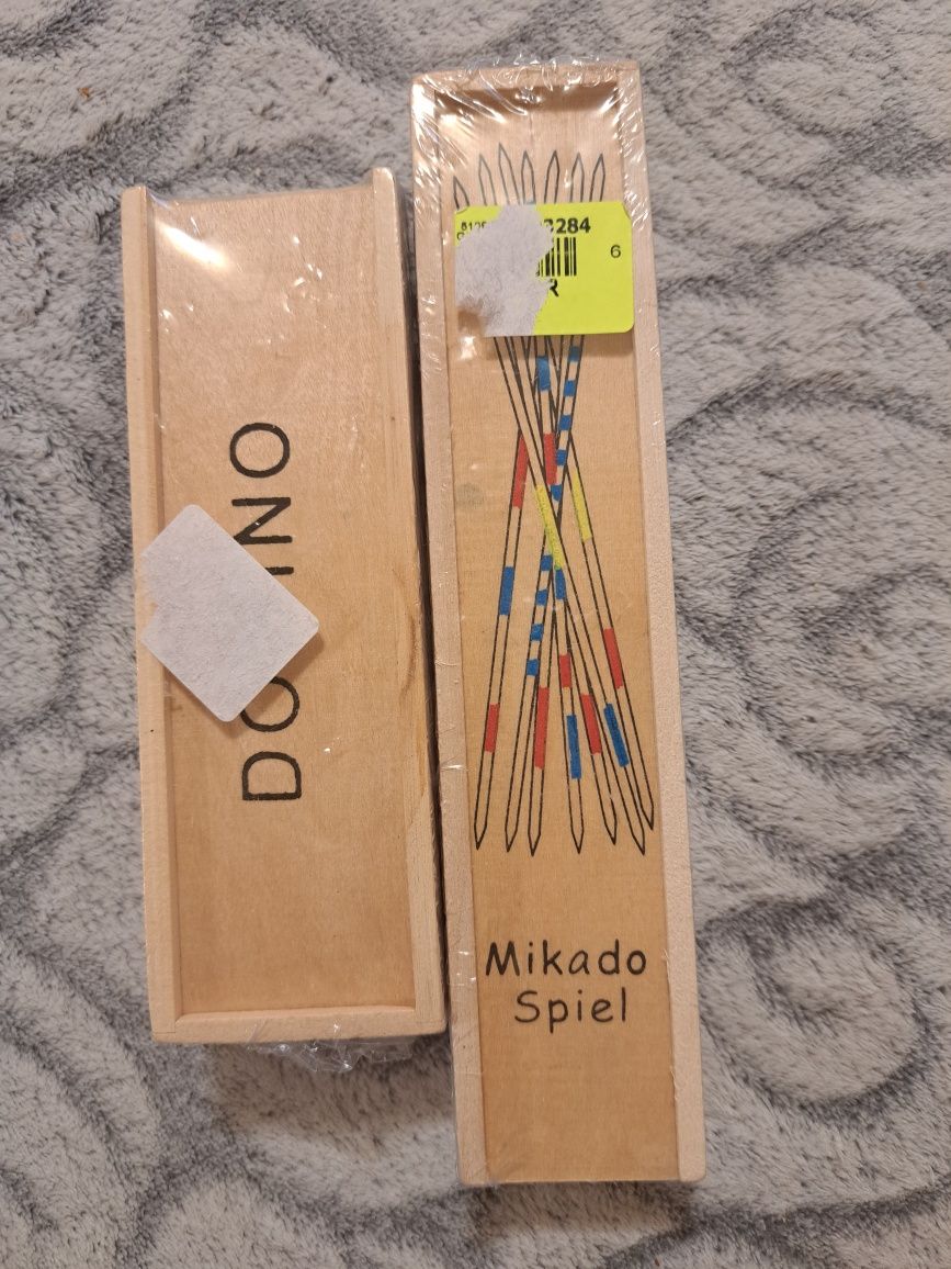 Jocuri domino si mikado