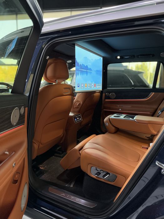 AITO M9 ultra  Restaling 2025.06