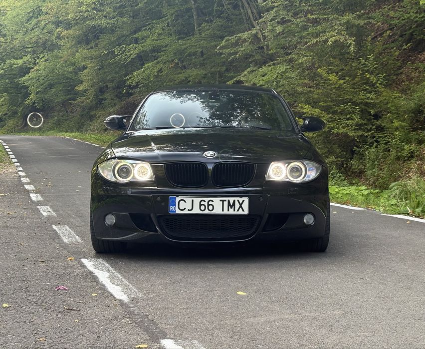 BMW Seria 1 / 2.0 diesel BiTurbo/ Manual 6+1 / Pachet M