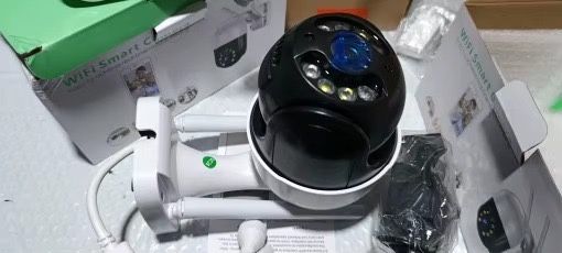 Cameră supraveghere exterior WiFi 360° nouă + card + ghid instalare